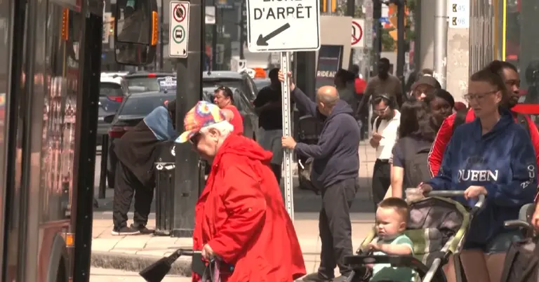 নতুন আইনে বিপাকে হাজারো শরণার্থী